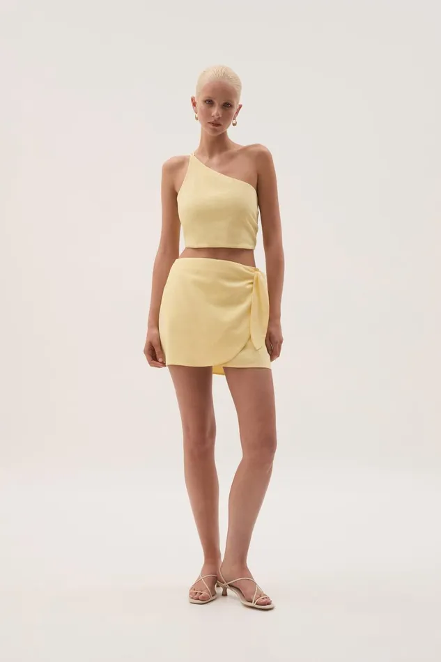 Aje Tops Eden Tie Back Top Lemon 8211 Women Aje Tops Eden Tie Back Top Lemon 8211 Women