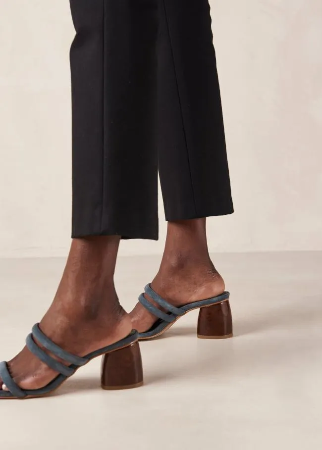 ALOHAS Mules Indiana 8211 Gray Leather Sandals 8211 Women