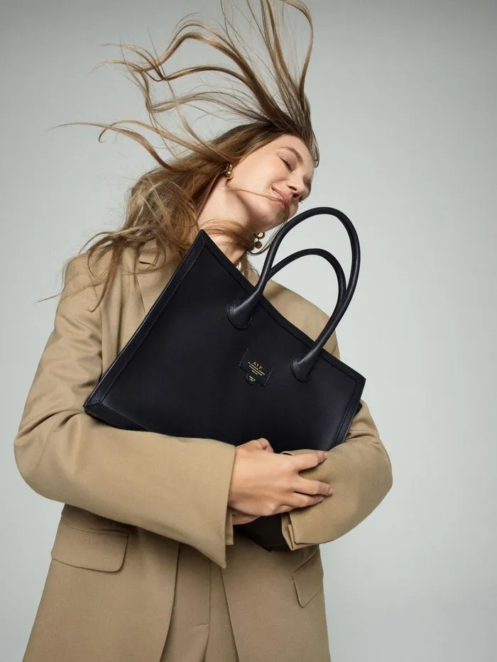 ATP Atelier Tote Bags Montefalcione Black Leather Book Bag Black 8211 Women