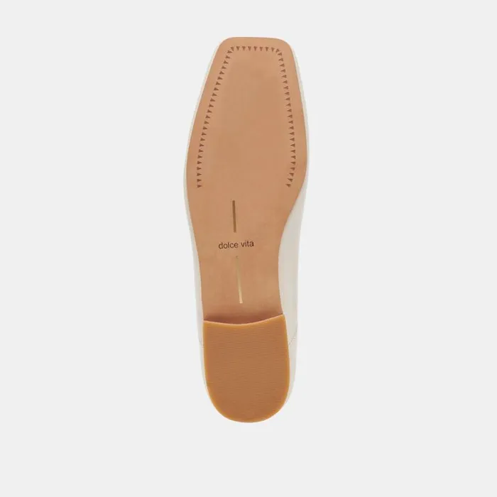 Dolce Vita Anisa Ballet Flats Creme Crinkle Patent Women Flats and Loafers