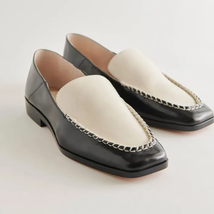 Dolce Vita Beny Wide Flats White Black Crinkle Patent Women Flats and Loafers