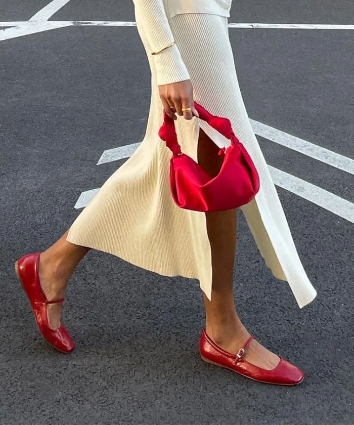 Dolce Vita Reyes Ballet Flats Red Crinkle Patent Women Flats and Loafers