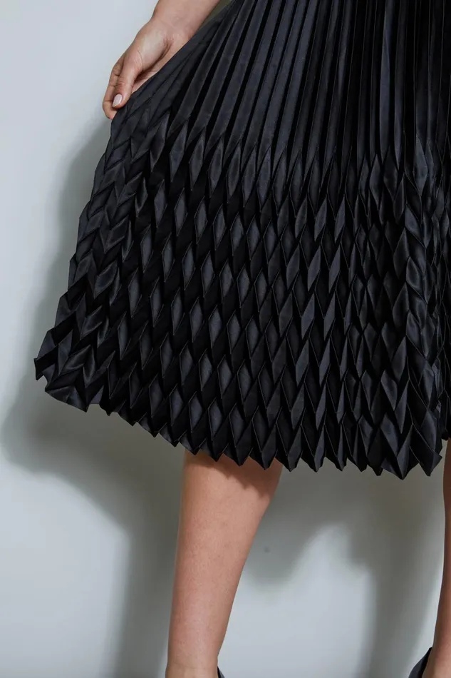 Elie Tahari Skirts Diamond Pleated Skirt Black 8211 Women