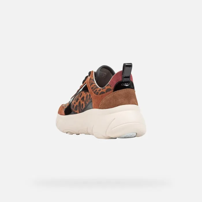 Geox Sneakers NEBULA 20 X WOMAN Cognac Low Top Sneakers Cognac 8211 Woman
