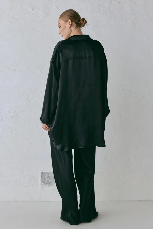 Long Sleeve Women VRG GRL Rae Satin Top Black Long Sleeve Women VRG GRL Rae Satin Top Black