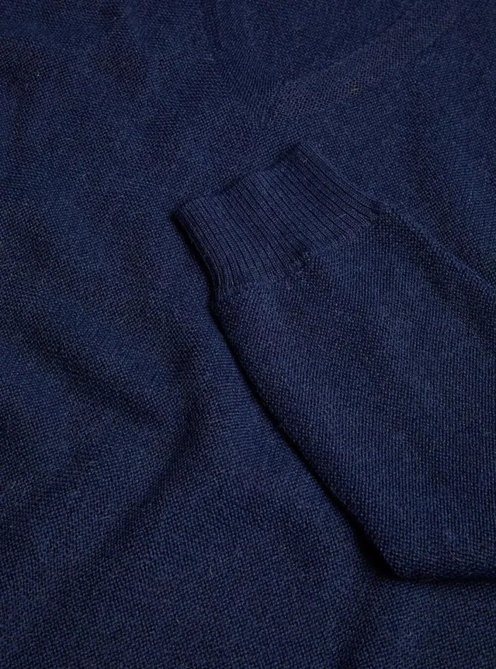 Men Paul Stuart Sweaters Classic Alpaca Links VNeck Sweater Navy