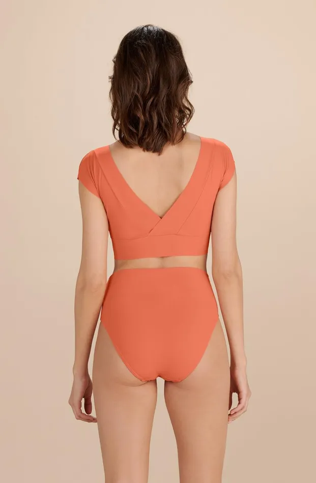Pain De Sucre Sculpting Women Anjali Paprika