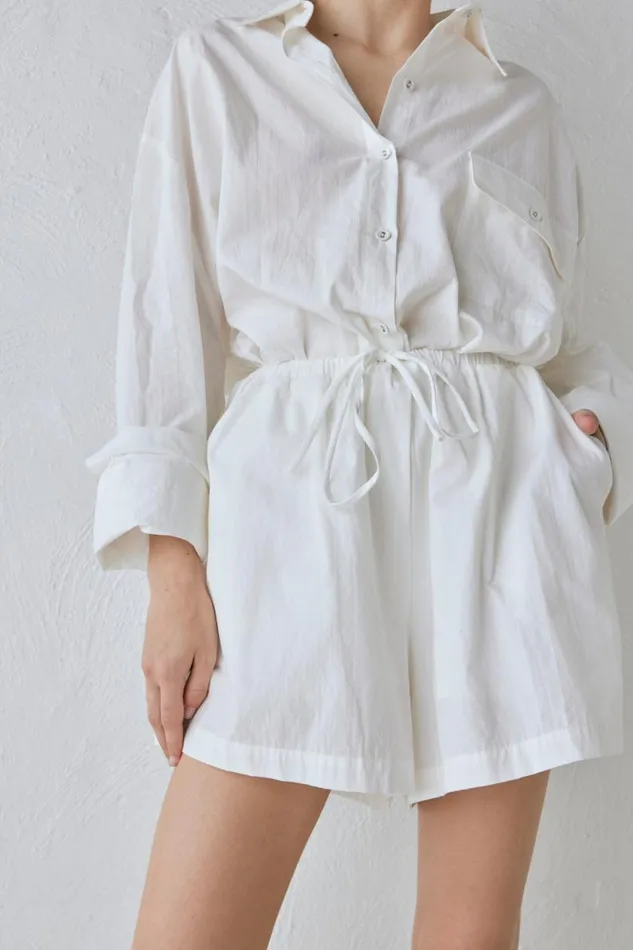 Shorts Women VRG GRL Annika Shorts White Shorts Women VRG GRL Annika Shorts White