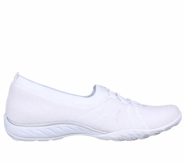 Skechers Relaxed Fit BreatheEasy 8211 Simple Pleasure White Women Casual Sneakers