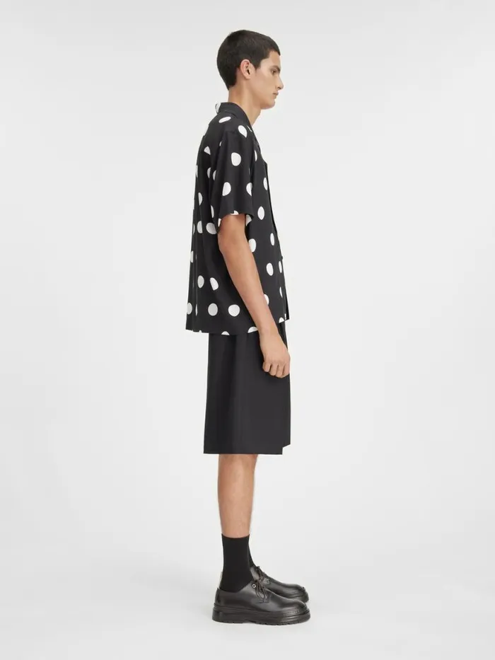 The Jean Shirt Print Dots Black and White Men JACQUEMUS Shirts The Jean Shirt Print Dots Black and White Men JACQUEMUS Shirts