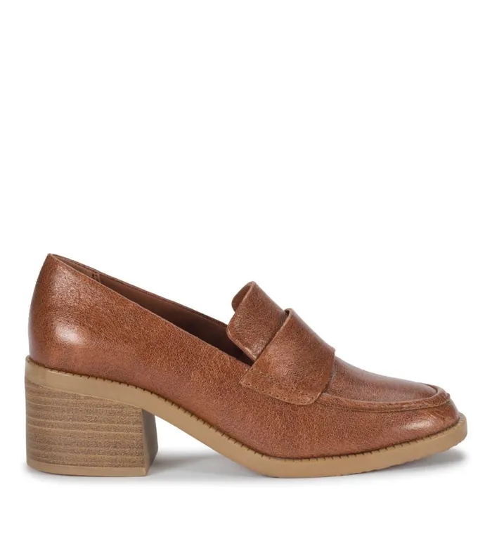 Women Baretraps Flats and Loafers Accord Penny Loafer Auburn Women Baretraps Flats and Loafers Accord Penny Loafer Auburn