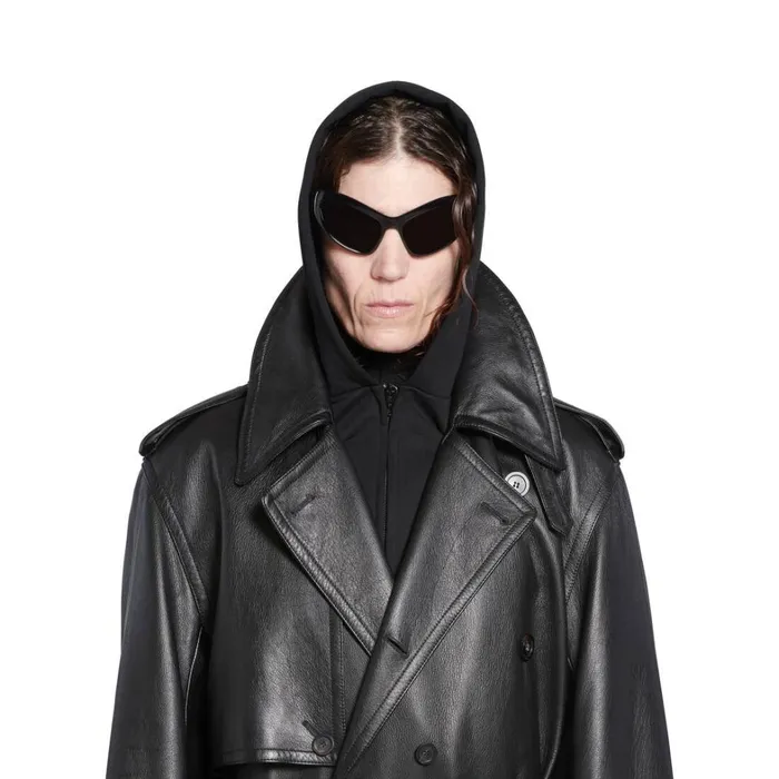 Women Coats and Jackets Balenciaga Fitted Cocoon Trench In Black