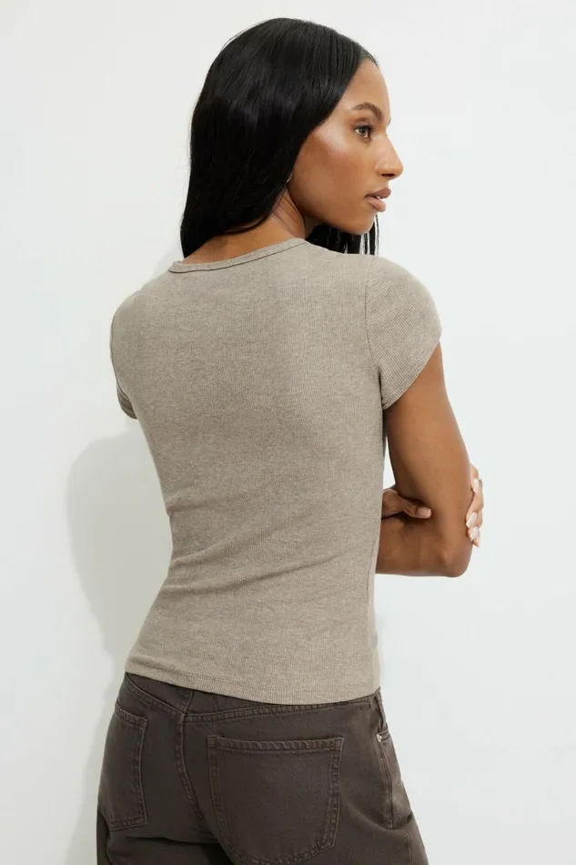 Women Dynamite Tops Olive Ribbed Hip T Shirt Brown