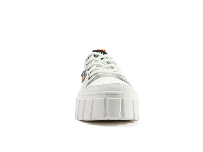 Women Sneakers PALLADIUM PALLATOWER LO Star White Women Sneakers PALLADIUM PALLATOWER LO Star White