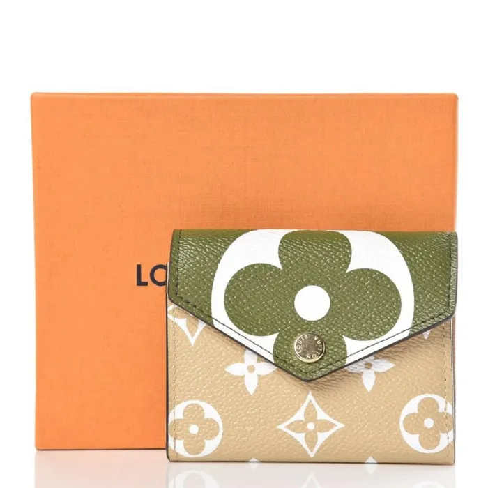Women Wallets Louis Vuitton Louis Vuitton Monogram Giant Zoe Wallet Khaki M67640 8211 Louis Vuitton Handbag Store